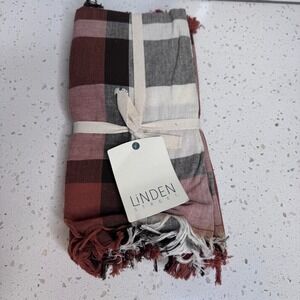 Linden Street Set of 4 Plaid Cloth Napkins Brown Terracotta Frayed Edge NWT